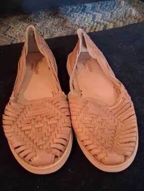 Women’s Woven Slip-On "Macarena Collection" Flats in Light Tan